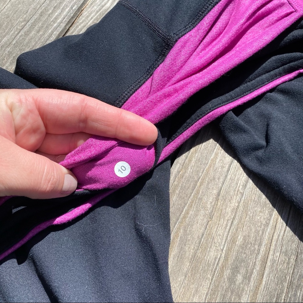 Lululemon Basic Crop - image 2